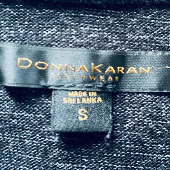 Women’s Small Sweater Donna Karan Sleepwear Charcoal Gray Lightweight Soft Knit - Picture 10 of 12